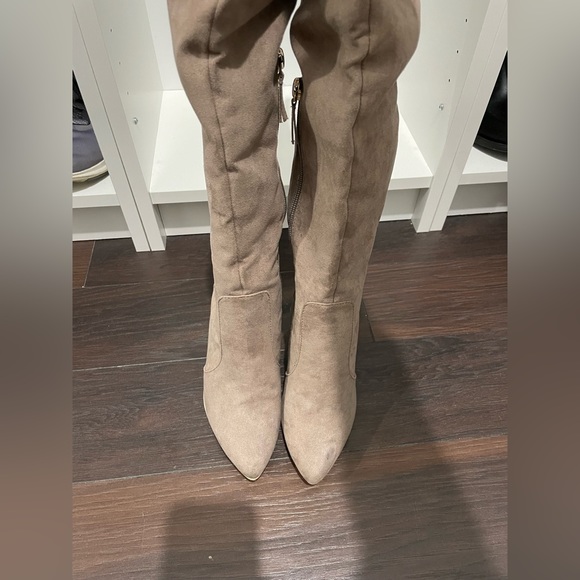 Aliz Justfab thigh-high stiletto - Picture 6 of 9